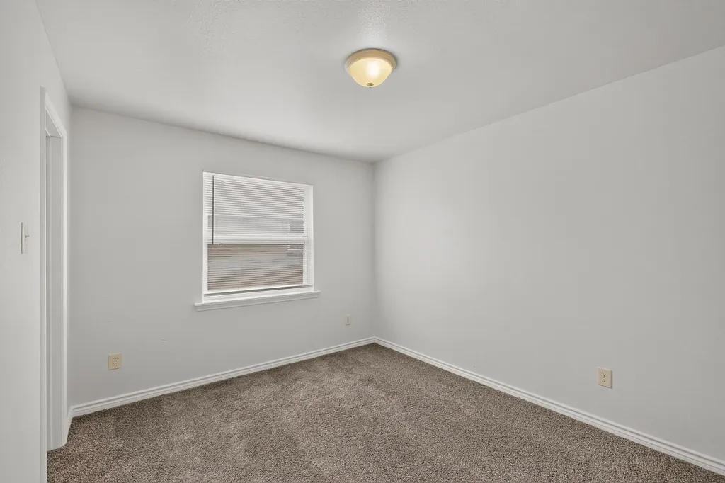 5620 Norris Street Fort Worth TX 76119
