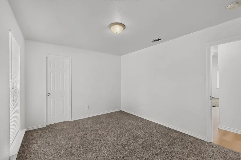 5620 Norris Street Fort Worth TX 76119