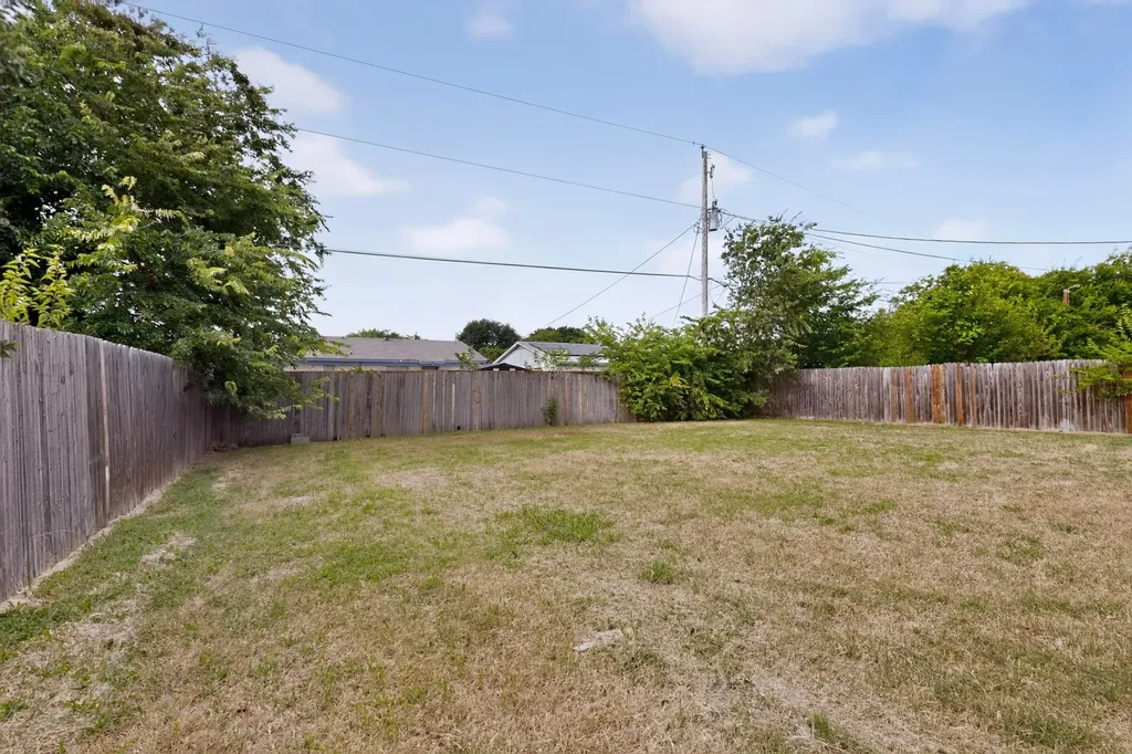 5620 Norris Street Fort Worth TX 76119