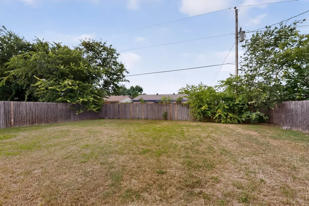 5620 Norris Street Fort Worth TX 76119