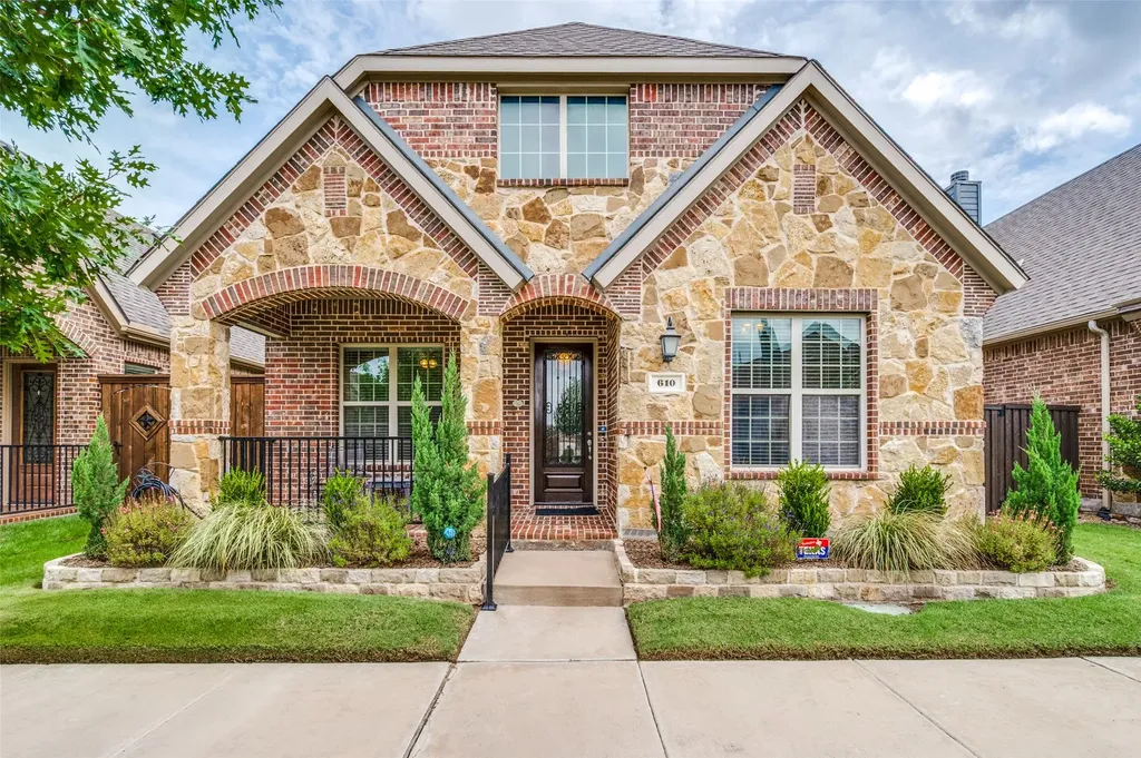610 Enfield Drive Frisco TX 75036