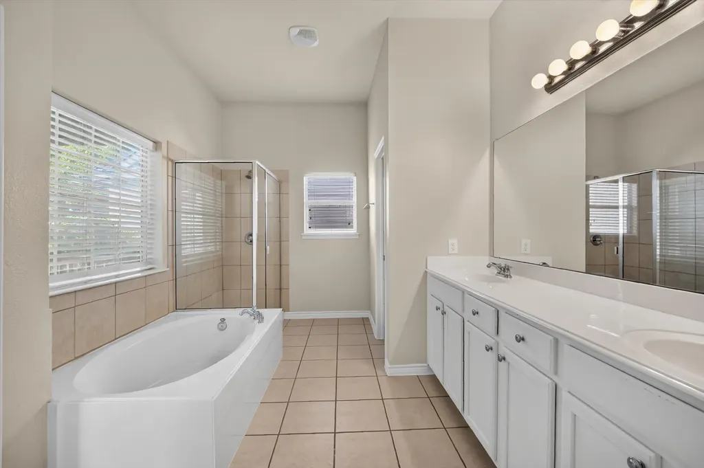 1209 Chattahoochee Drive Savannah TX 76227