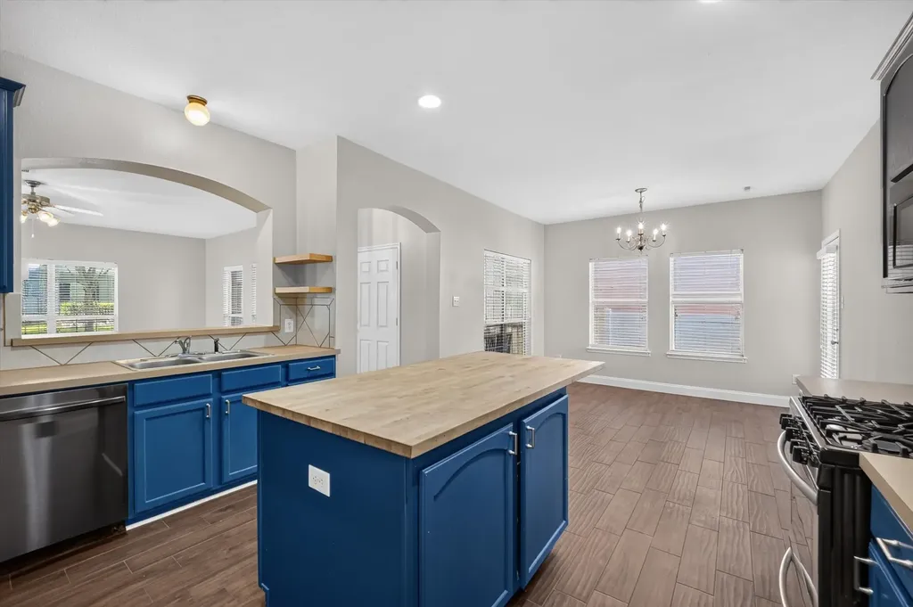 1209 Chattahoochee Drive Savannah TX 76227