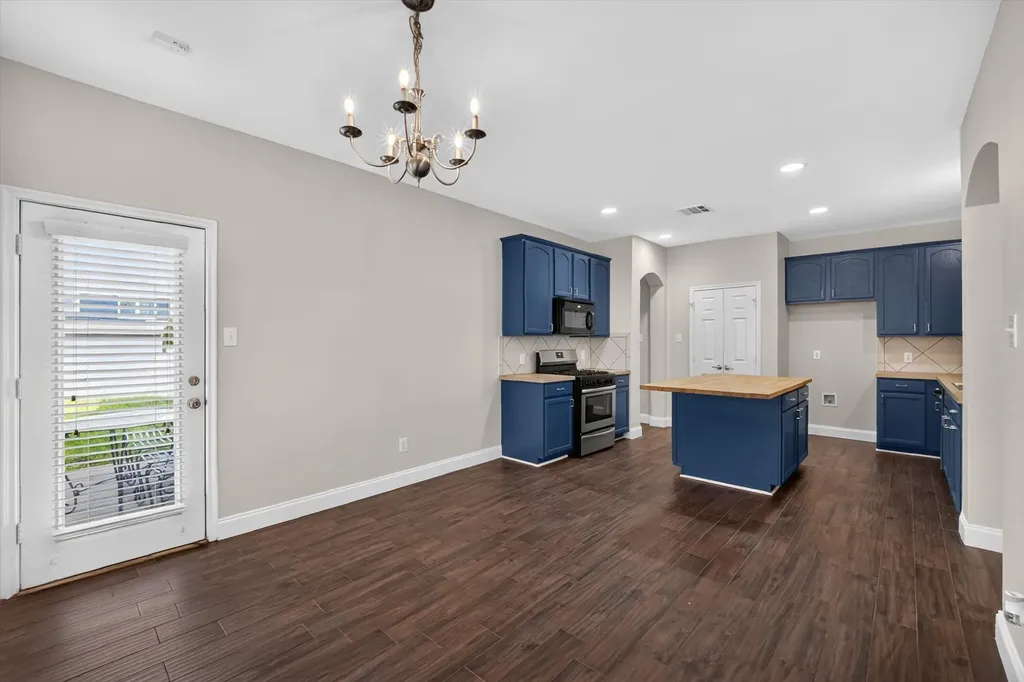 1209 Chattahoochee Drive Savannah TX 76227