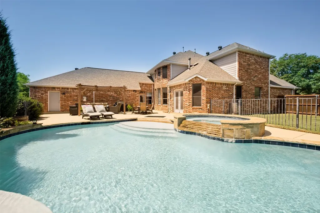 616 Unbridled Lane Keller TX 76248