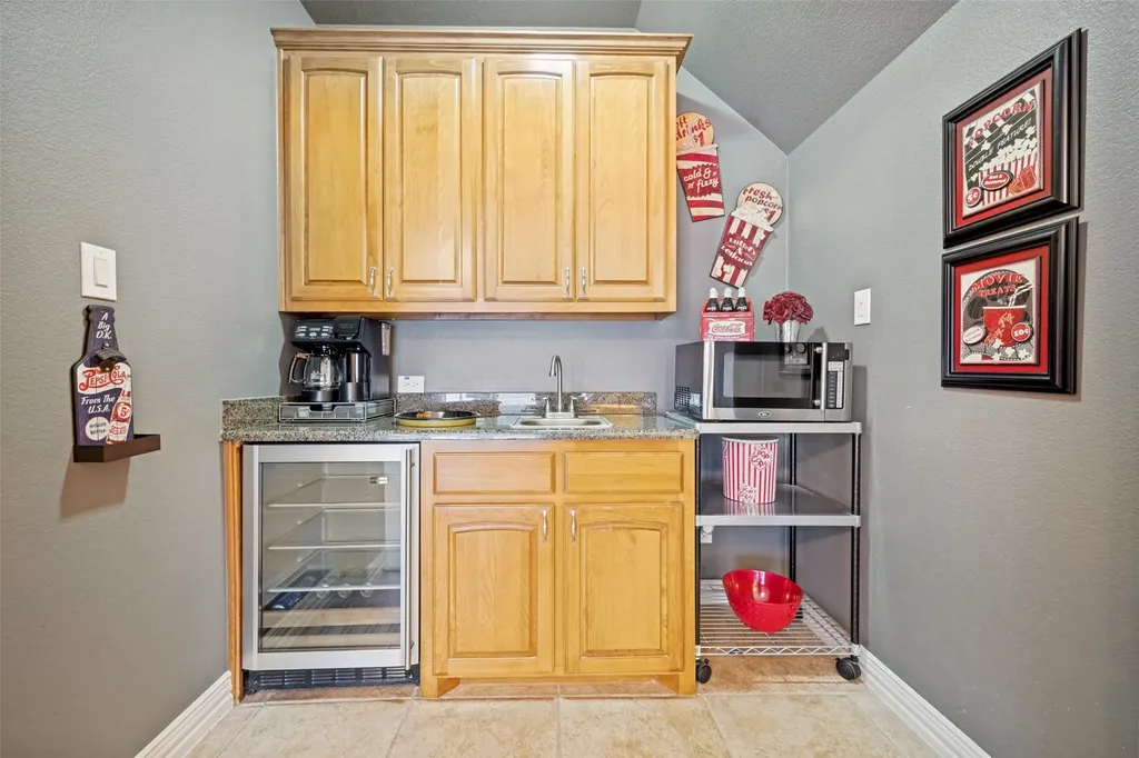 616 Unbridled Lane Keller TX 76248