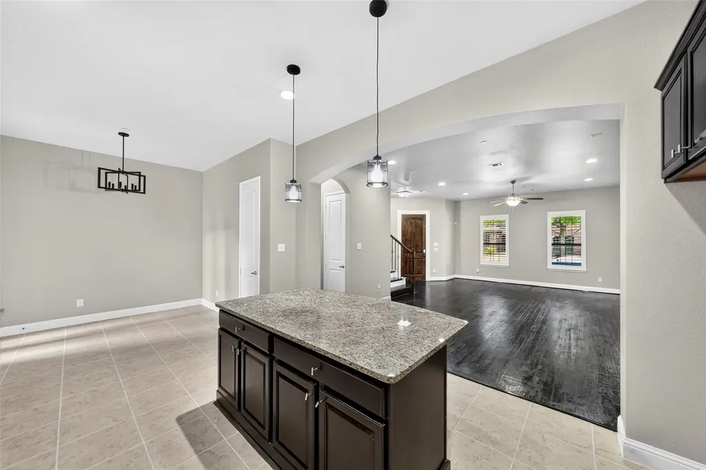 8607 Calvin Road Irving TX 75063