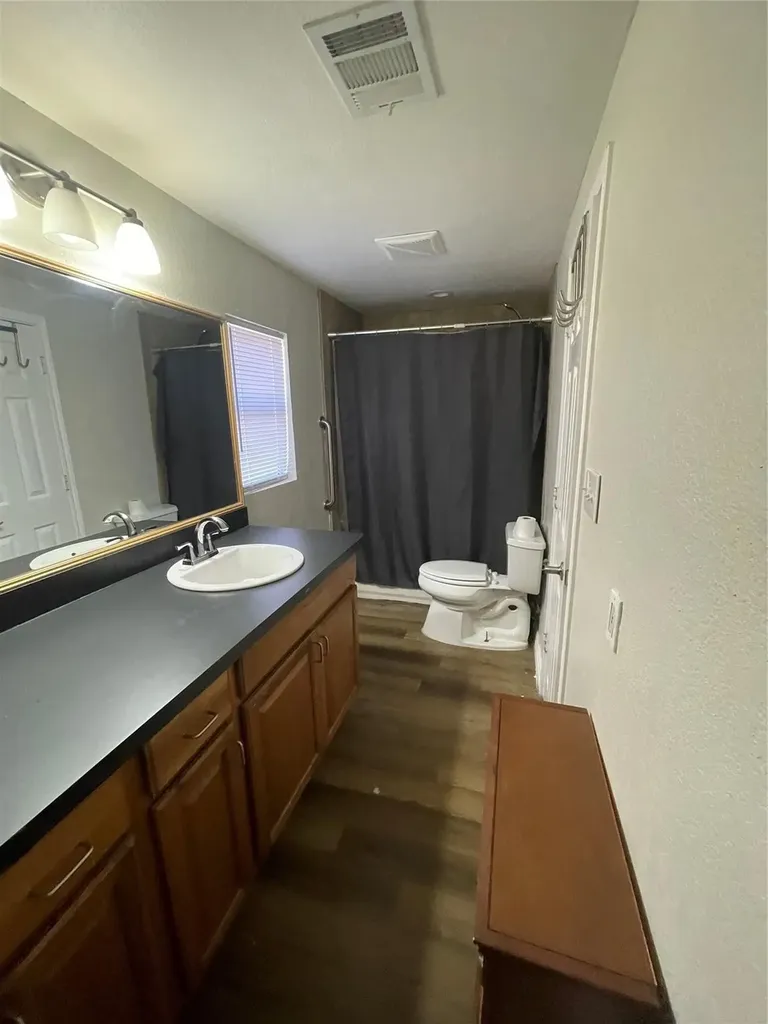 1325 Acorn Lane Seven Points TX 75143
