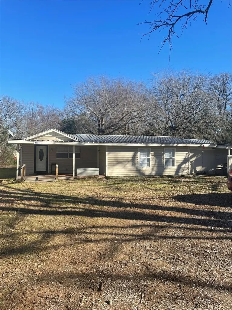 1325 Acorn Lane Seven Points TX 75143