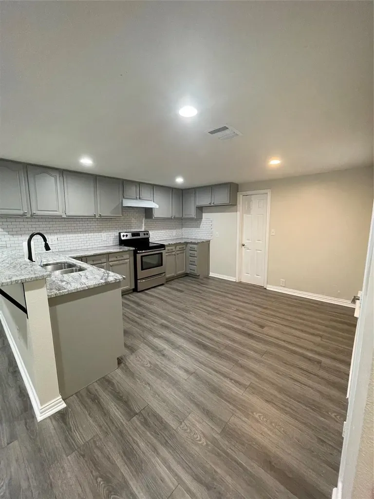 1325 Acorn Lane Seven Points TX 75143