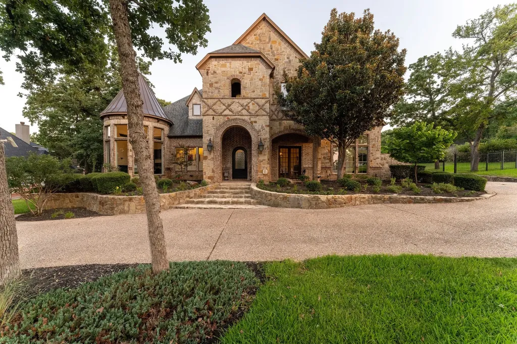 613 Silver Spur Drive Southlake TX 76092