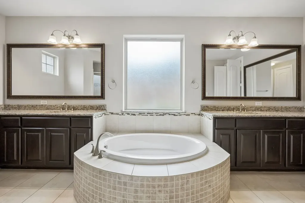 2762 Chatswood Drive Trophy Club TX 76262