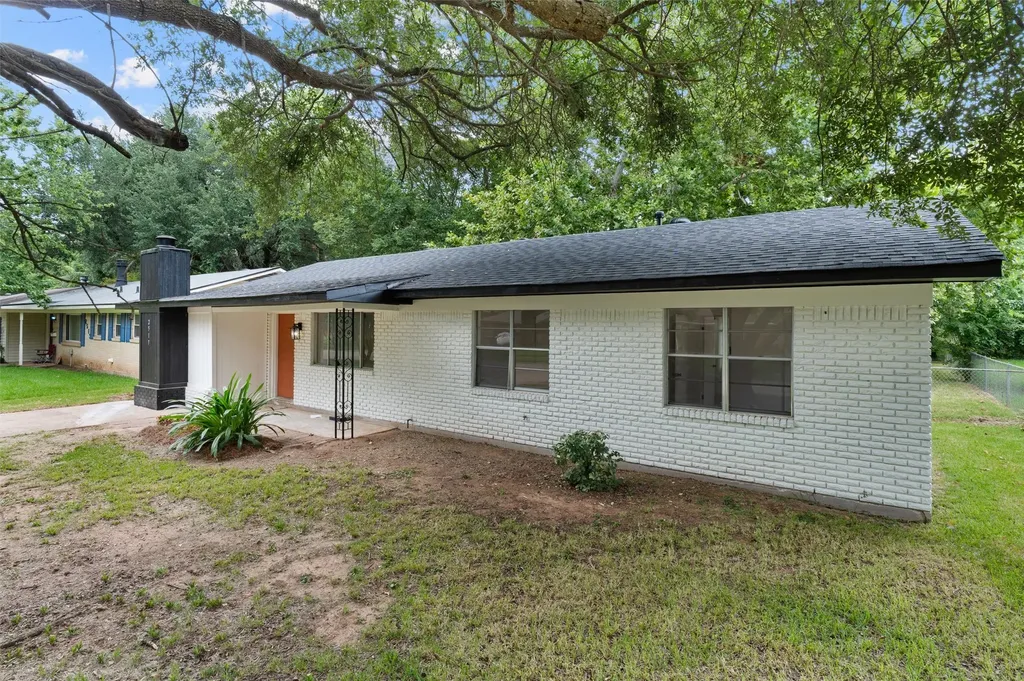 2517 Captain Sawyer Drive Shreveport LA 71104