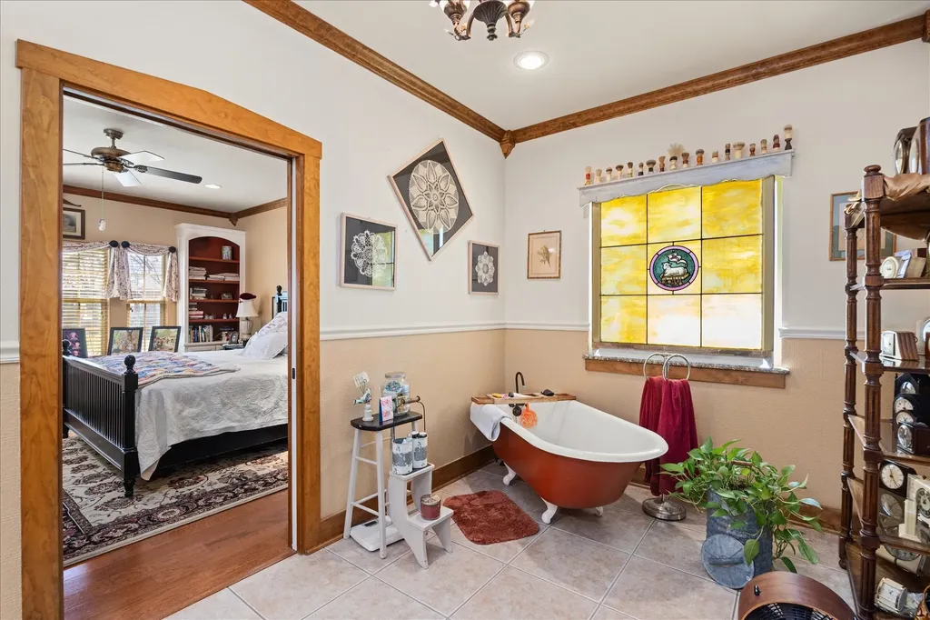 9001 Sawgrass Court Granbury TX 76049