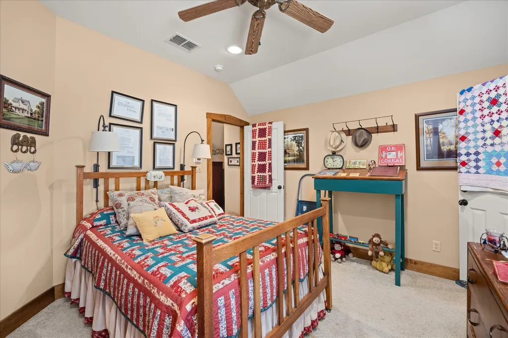 9001 Sawgrass Court Granbury TX 76049