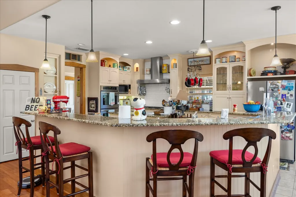 9001 Sawgrass Court Granbury TX 76049