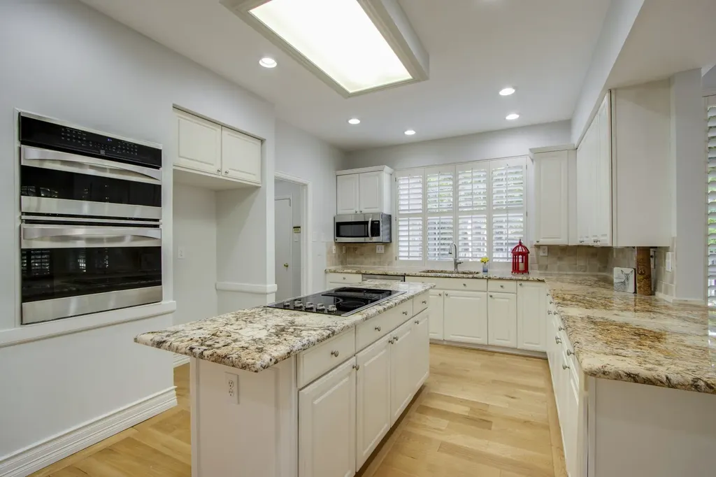 210 Chinaberry Way Coppell TX 75019