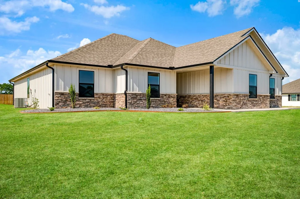 43 Private Road 33039 Brookston TX 75421