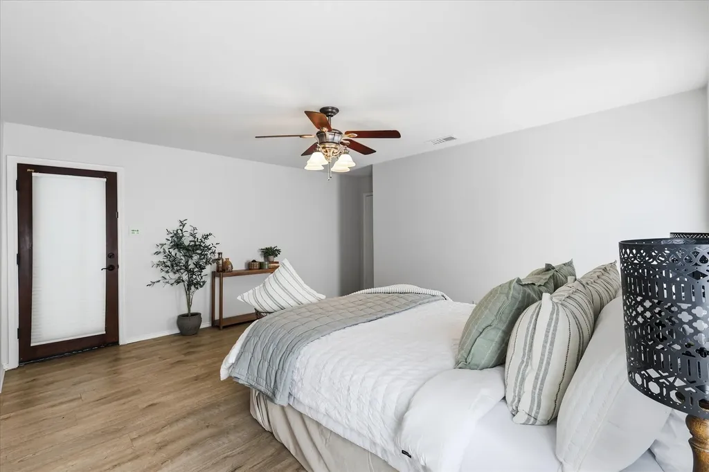 1614 Crested Butte Drive Lewisville TX 75077
