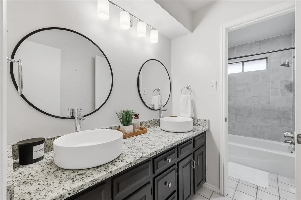 1614 Crested Butte Drive Lewisville TX 75077