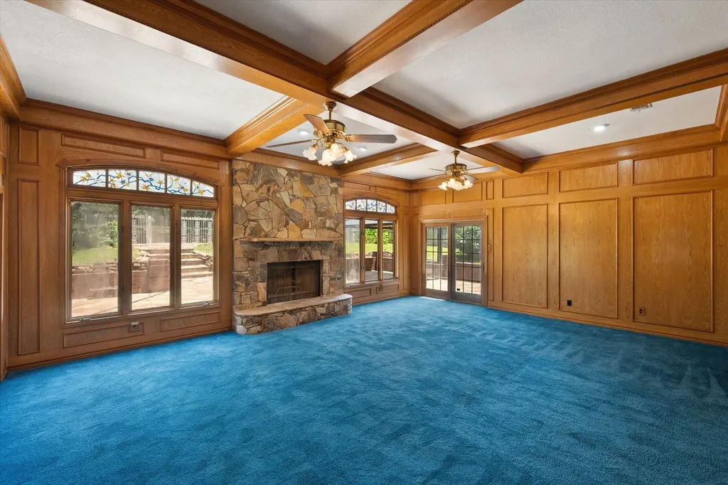 2520 Norwood Drive Hurst TX 76054
