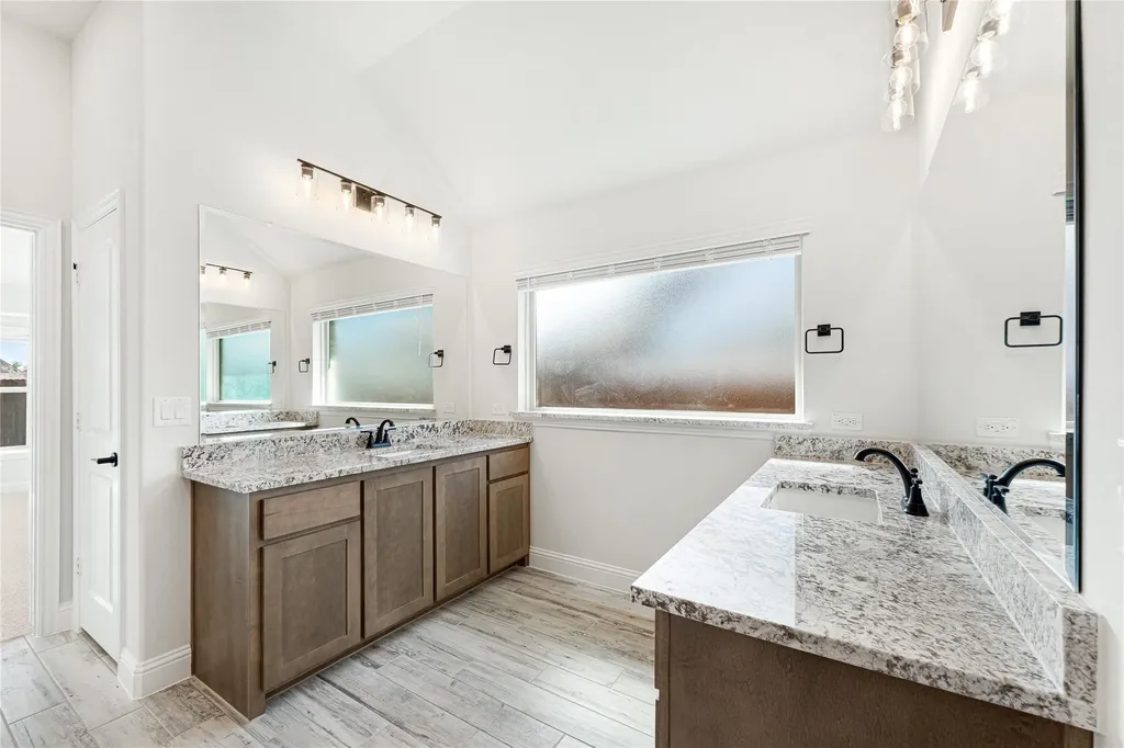 2329 Flora Drive Mclendon Chisholm TX 75032