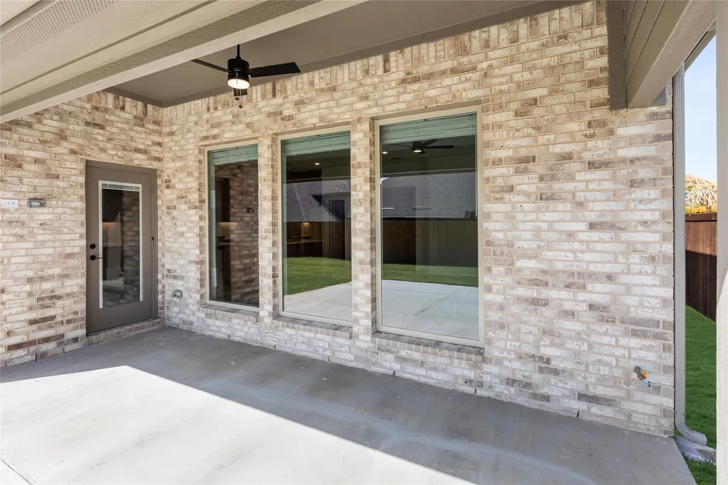 2329 Flora Drive Mclendon Chisholm TX 75032