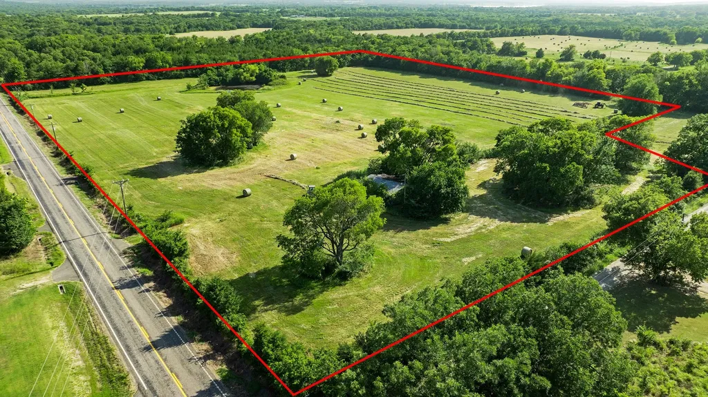 Tbd Fm 100 Honey Grove TX 75446