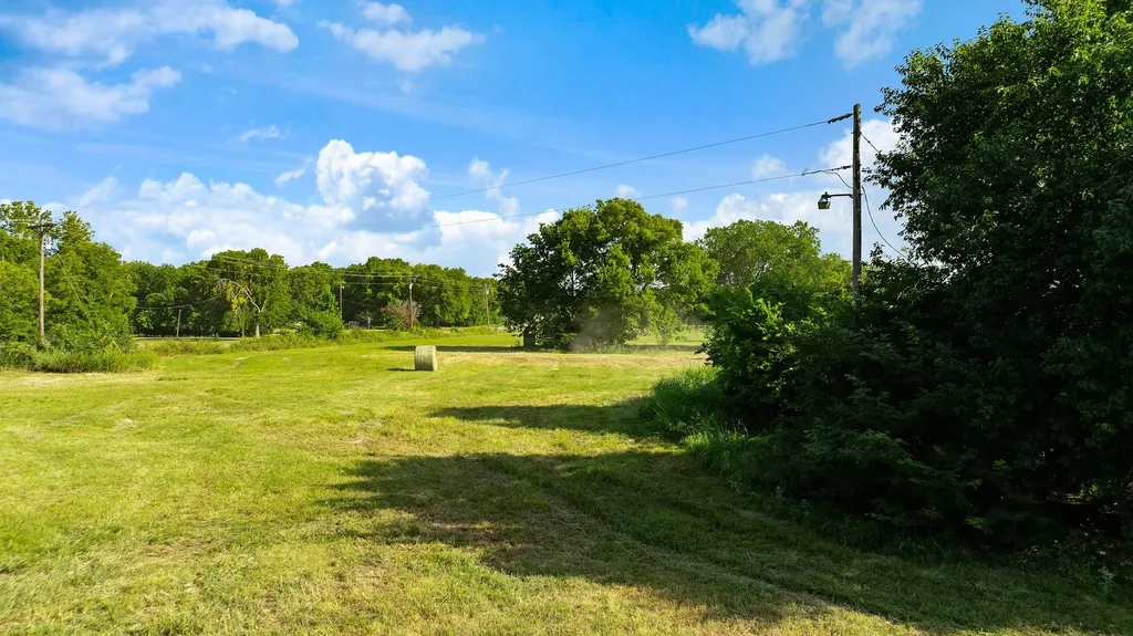 Tbd Fm 100 Honey Grove TX 75446