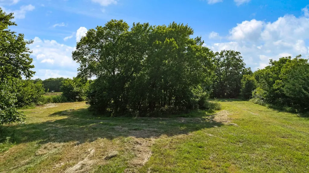 Tbd Fm 100 Honey Grove TX 75446