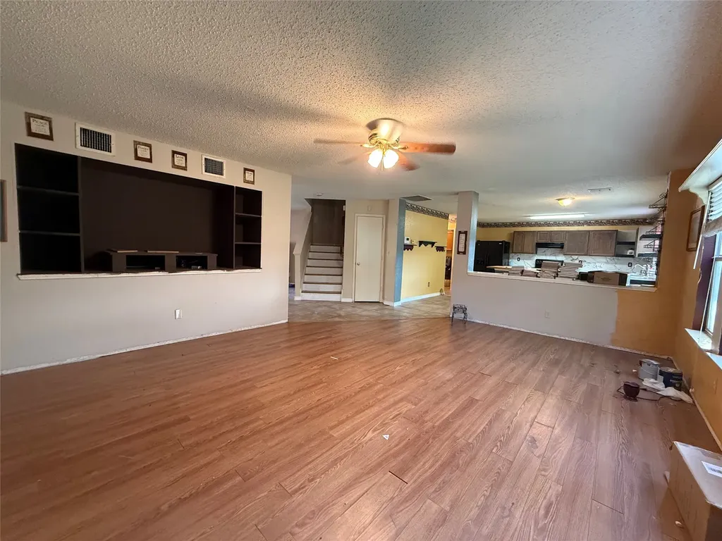10128 Chapel Springs Trail Fort Worth TX 76116