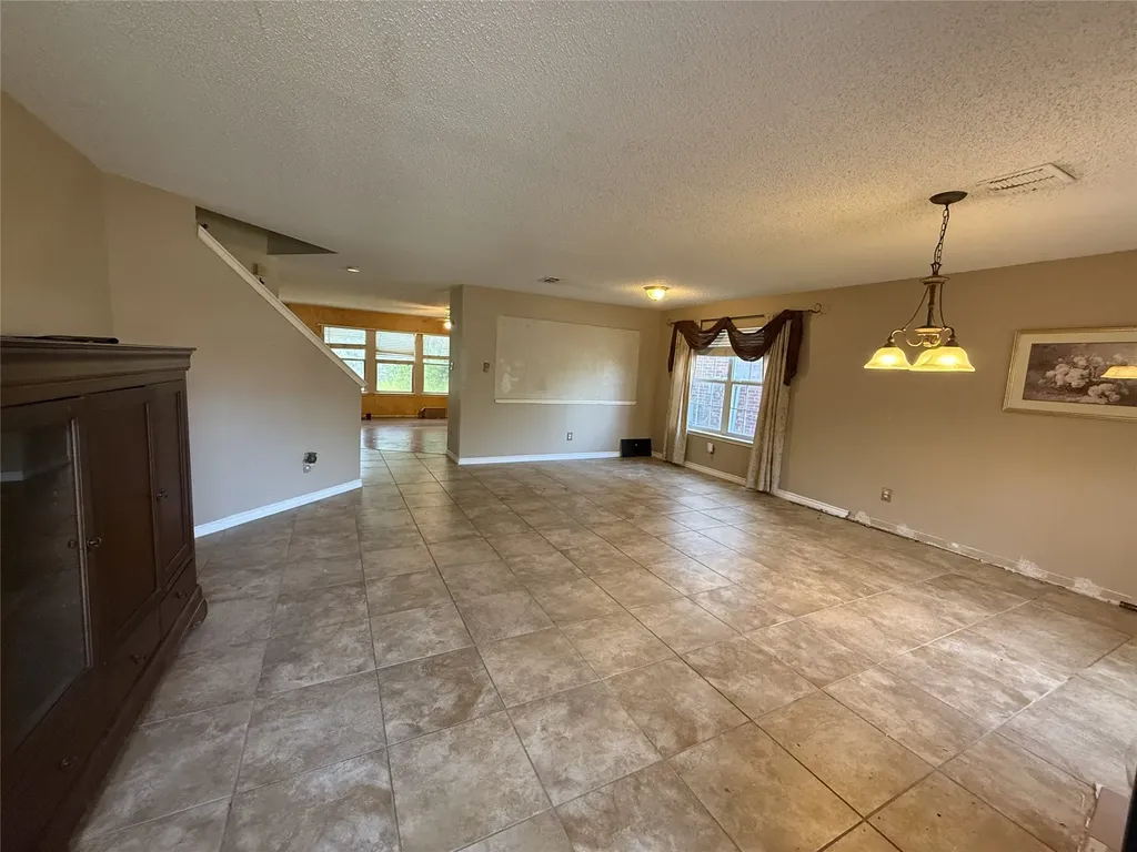 10128 Chapel Springs Trail Fort Worth TX 76116