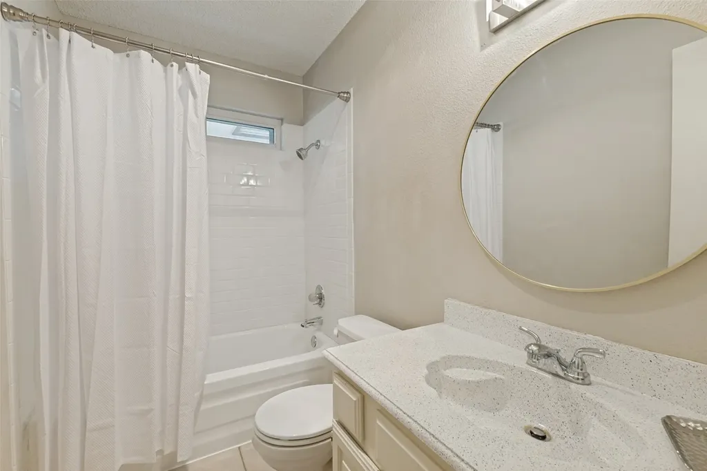 2519 Beverly Hills Lane Mesquite TX 75150