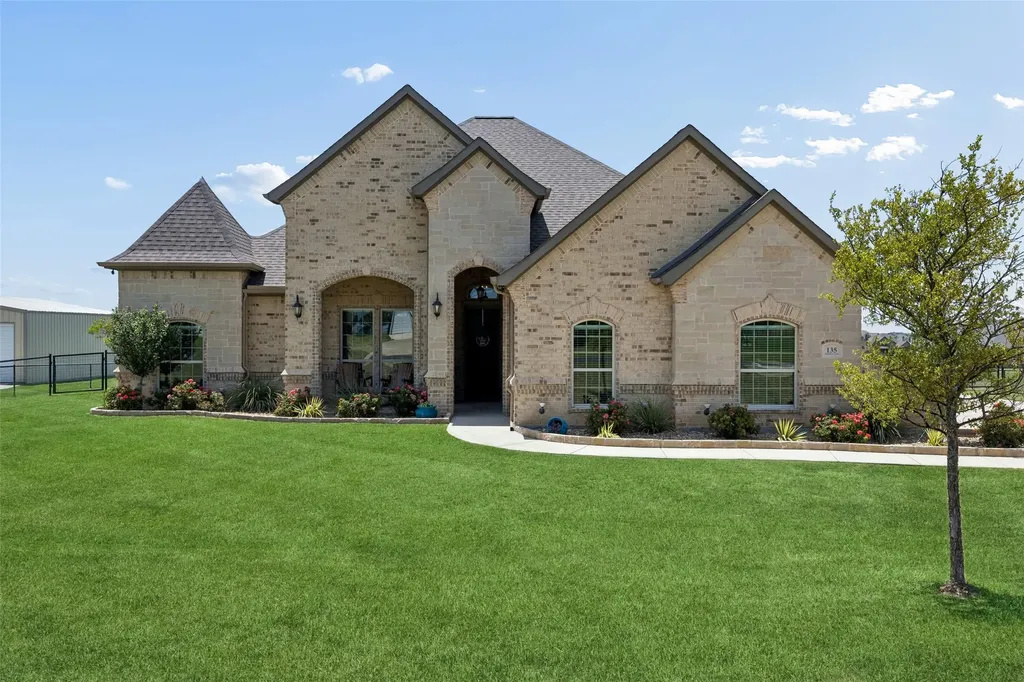 135 Stanford Lane Springtown TX 76082