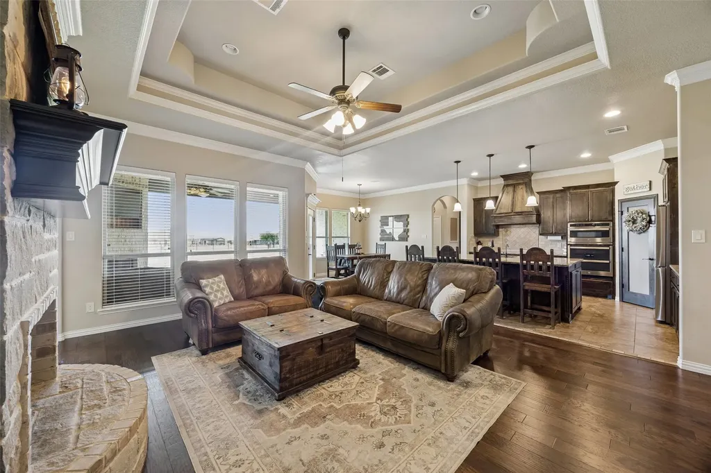 135 Stanford Lane Springtown TX 76082