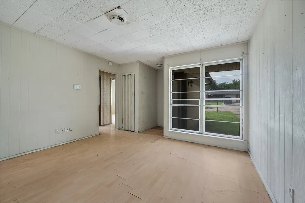 1213 Rusk Drive Mesquite TX 75149