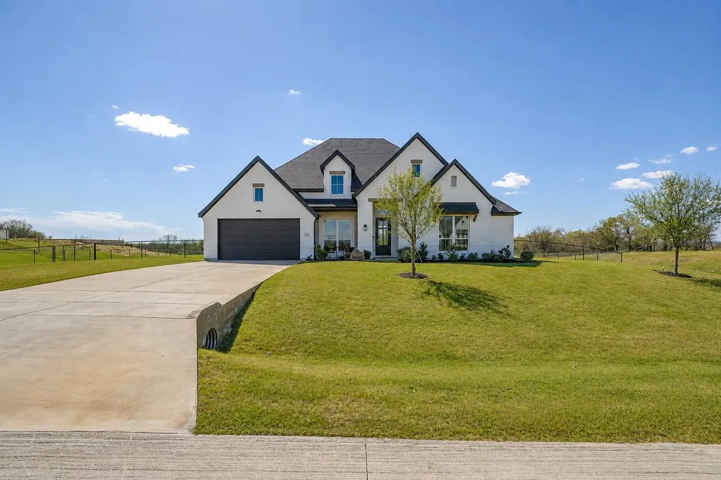 121 Rocky Top Ranch Lane Reno TX 76020
