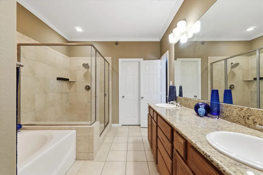 3111 Cedarplaza Lane Dallas TX 75235