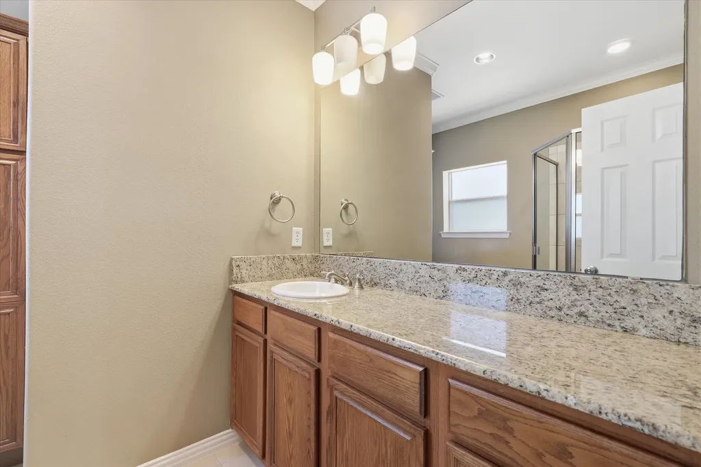 3111 Cedarplaza Lane Dallas TX 75235