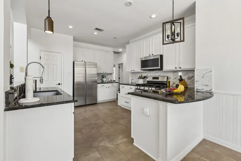 3349 Marsalis Lane Plano TX 75074