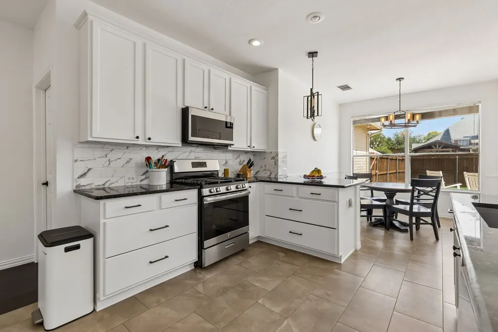 3349 Marsalis Lane Plano TX 75074