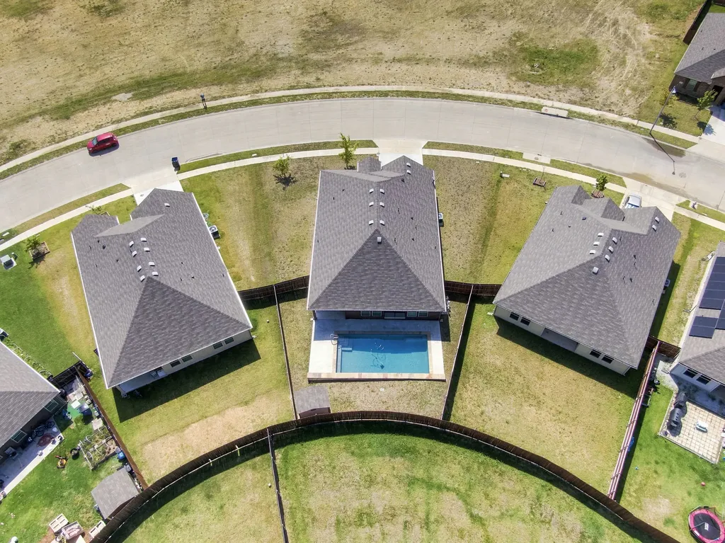 1100 Canterbury Lane Ennis TX 75119