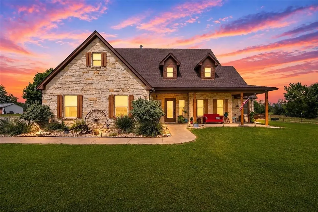 7303 S Us Highway 287 Corsicana TX 75109