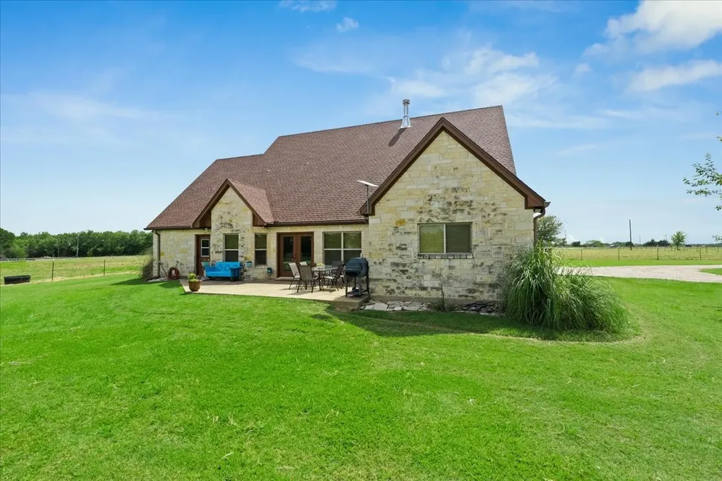 7303 S Us Highway 287 Corsicana TX 75109