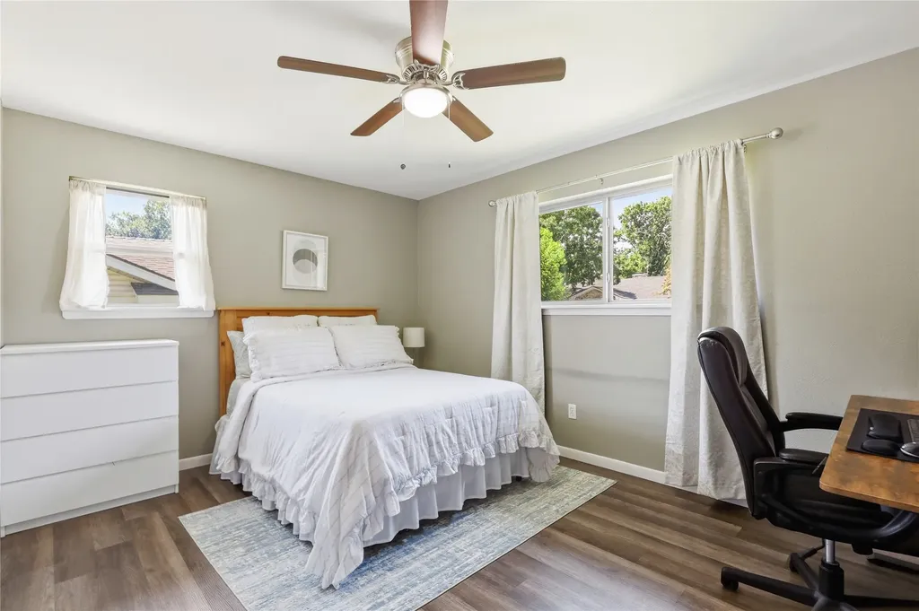 5605 Morley Avenue Fort Worth TX 76133