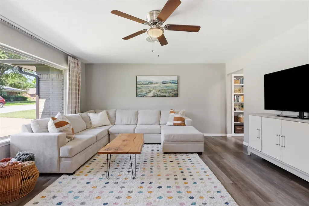 5605 Morley Avenue Fort Worth TX 76133