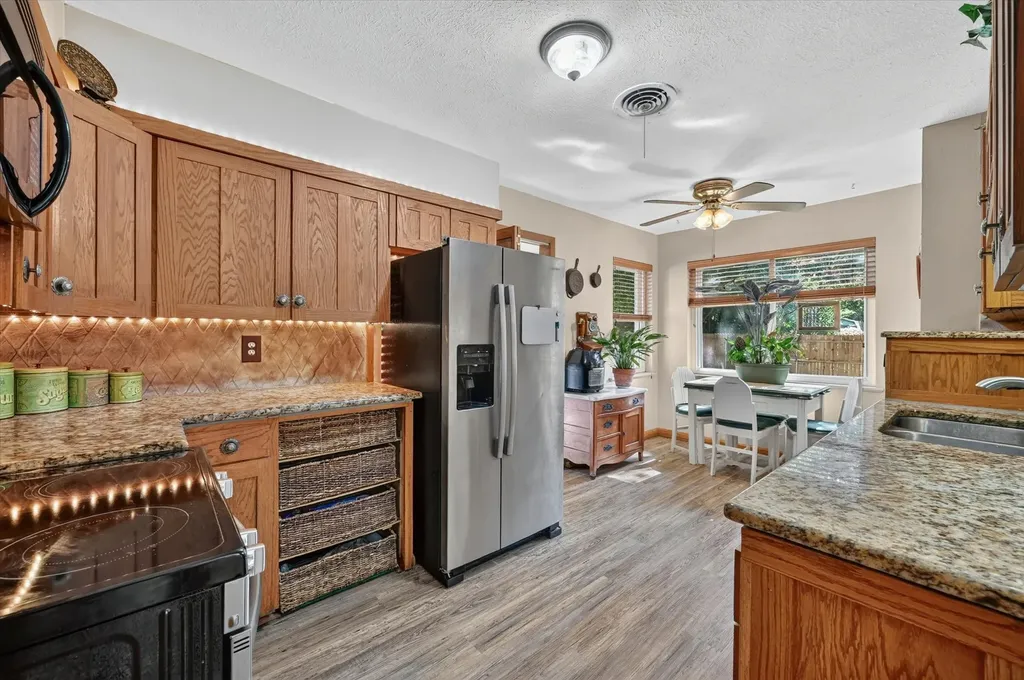1800 Pecan Park Drive Arlington TX 76012