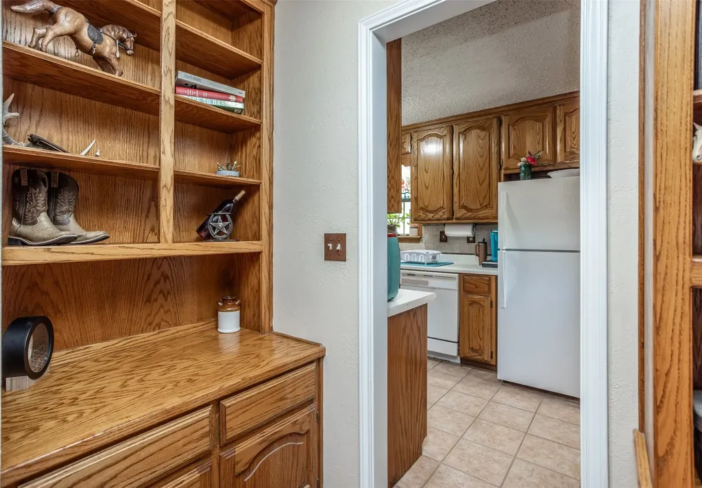 671 County Road 163 Gainesville TX 76240