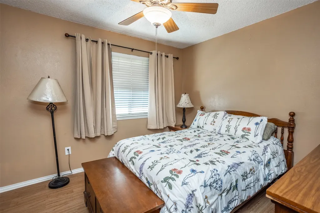 671 County Road 163 Gainesville TX 76240