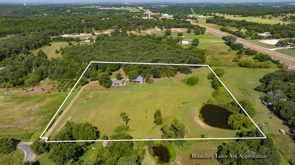 671 County Road 163 Gainesville TX 76240